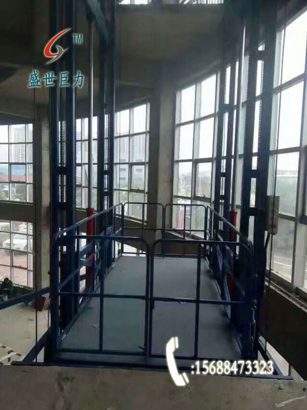 导轨式起落机